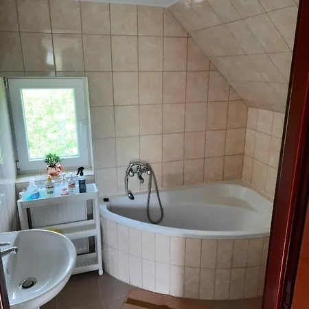 Apartment Rodzinny Przy Osrodku Turystyki Weekendowej Przy Gorze
