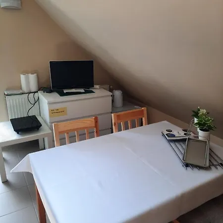 Rodzinny Przy Osrodku Turystyki Weekendowej Przy Gorze *